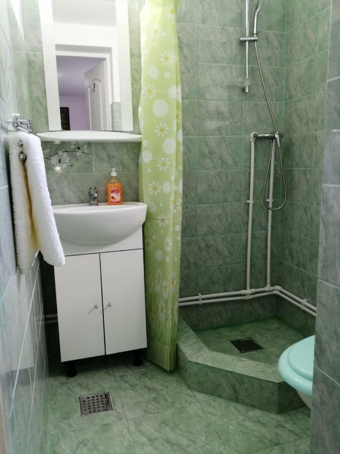 Pensiunea Bobu Hotel Izvoru Muntelui Bagian luar foto