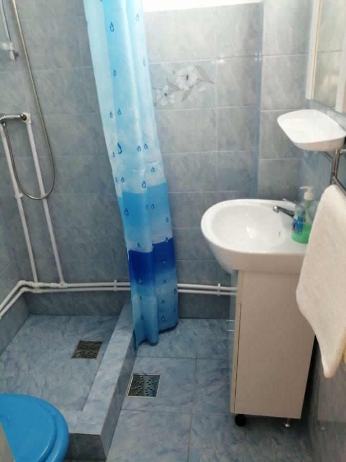 Pensiunea Bobu Hotel Izvoru Muntelui Bagian luar foto